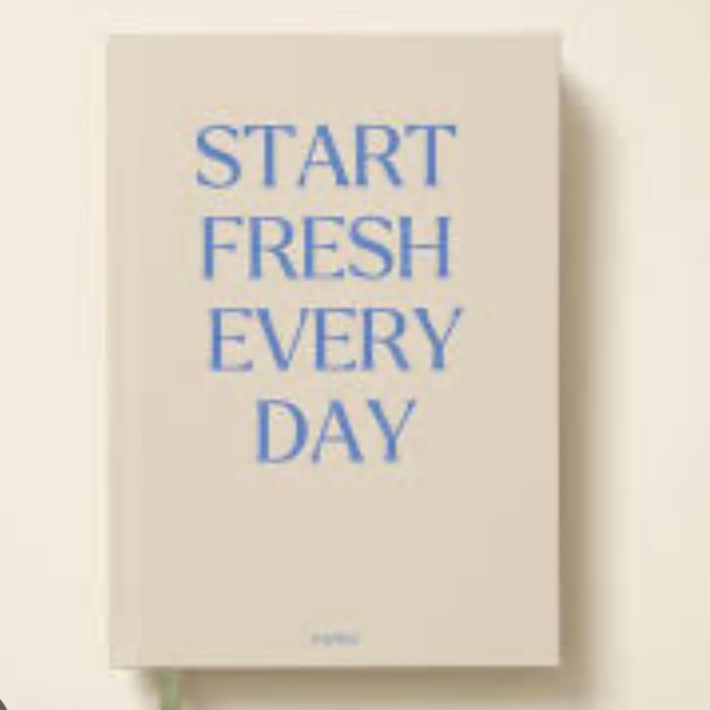 NWT Papier Wonder Productivity Planner Hardcover 192 pages Size 6”x8.5”